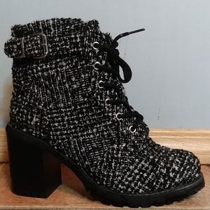 NWOT Cutest wool booties ever! Size 6.5